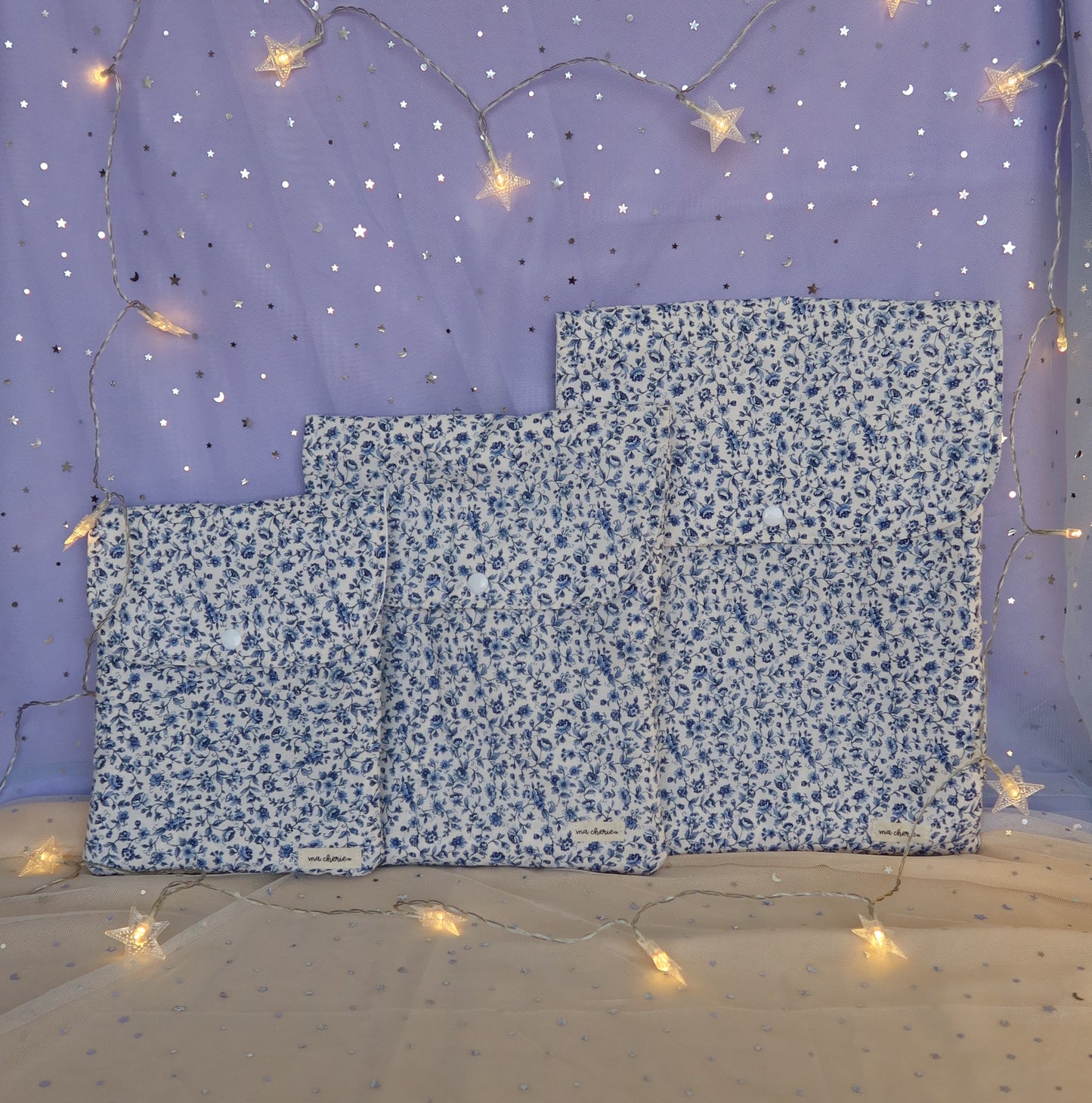 Belle Book Sleeve - Blue Floral