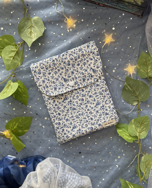 Belle Book Sleeve - Blue Floral