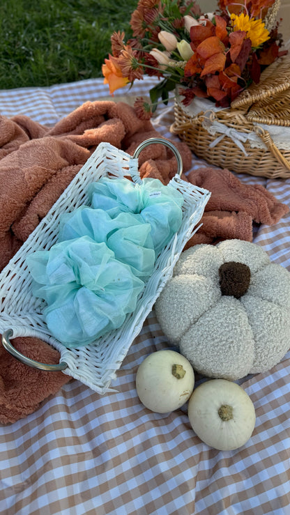 🌊 Odette Scrunchie – Summer Court