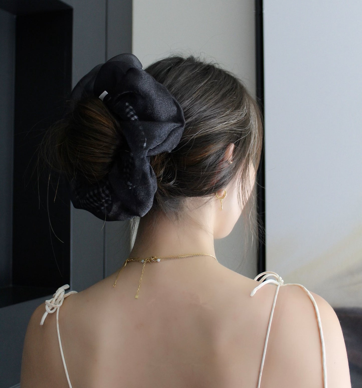 Odette Scrunchie - Winter Court
