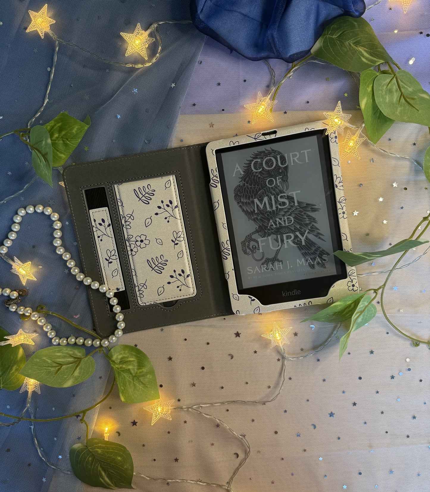 Navy Floral Kindle Case