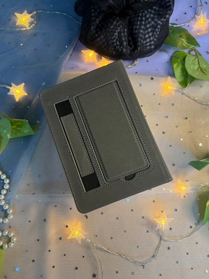 "The Reader" Tarot Card Kindle Case